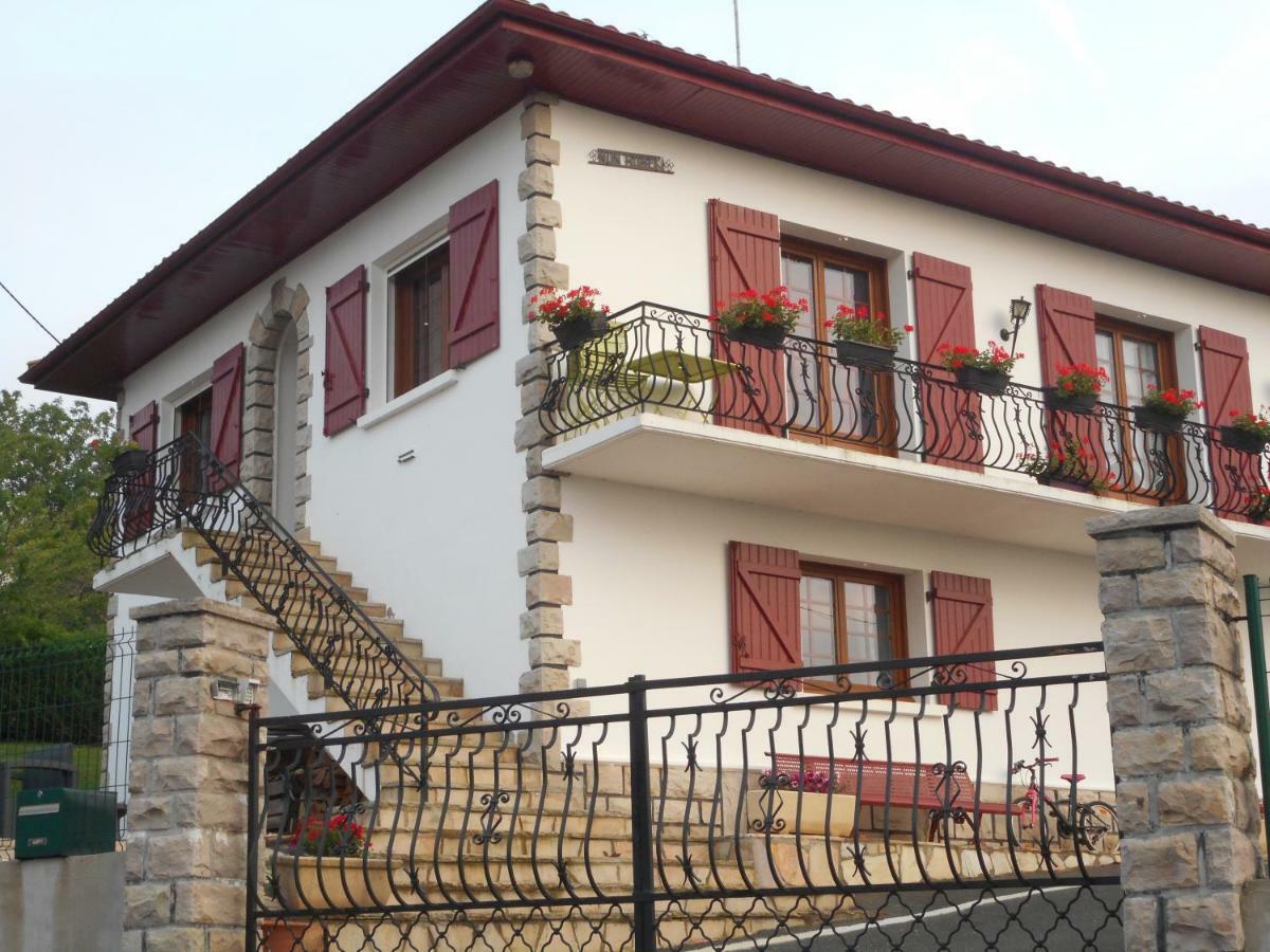 Nun Hobeki Apartment Aincille Exterior photo